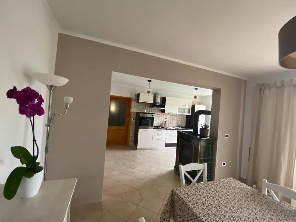 Apartment Laetitia Kaštelir